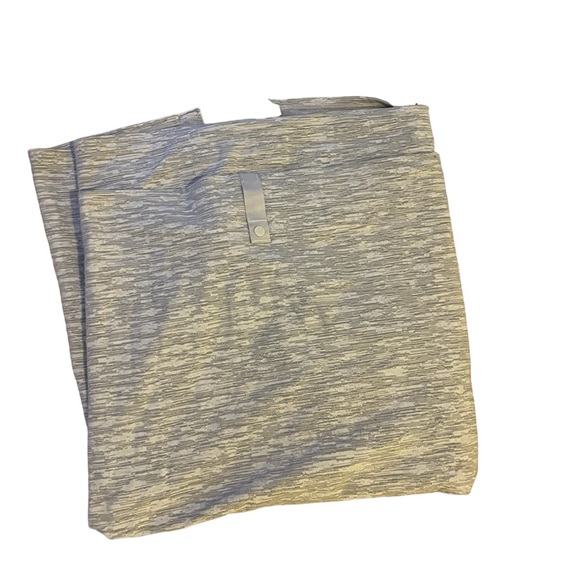 Lululemon Vinyasa Scarf - Picture 2 of 4